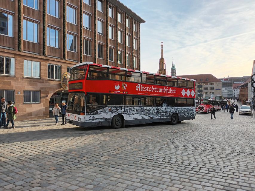 Nuremberg: Old Town Guided Tour By Bus - St. Sebaldus Church and St. Lorenz Church