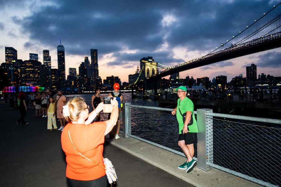 NYC at Night: 3-Hour Luxury Bus Tour of Top Highlights - Hudson Yards, the Vessel, and Edge
