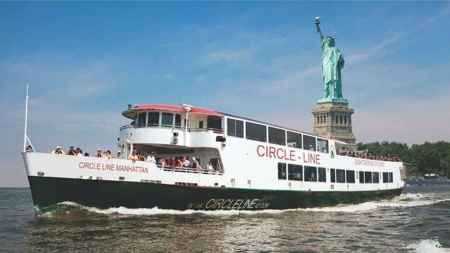 NYC Bundle: Empire State, Big Bus Tour, & Circle Line Cruise - One $99 ticket, three ways to read New York