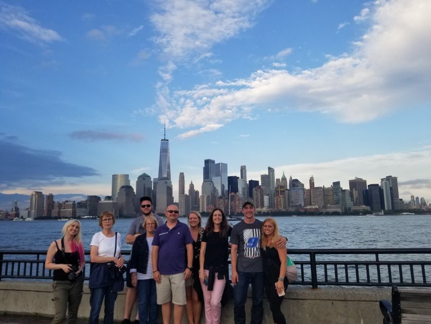 NYC: City Skyline Sightseeing MiniBus Tour at Night - Frank Sinatra’s Hoboken connection