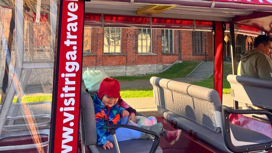 Old Riga Heated E-Bus Tour with Audio Guide & Mulled Wine - Starting at Jēkaba Barracks