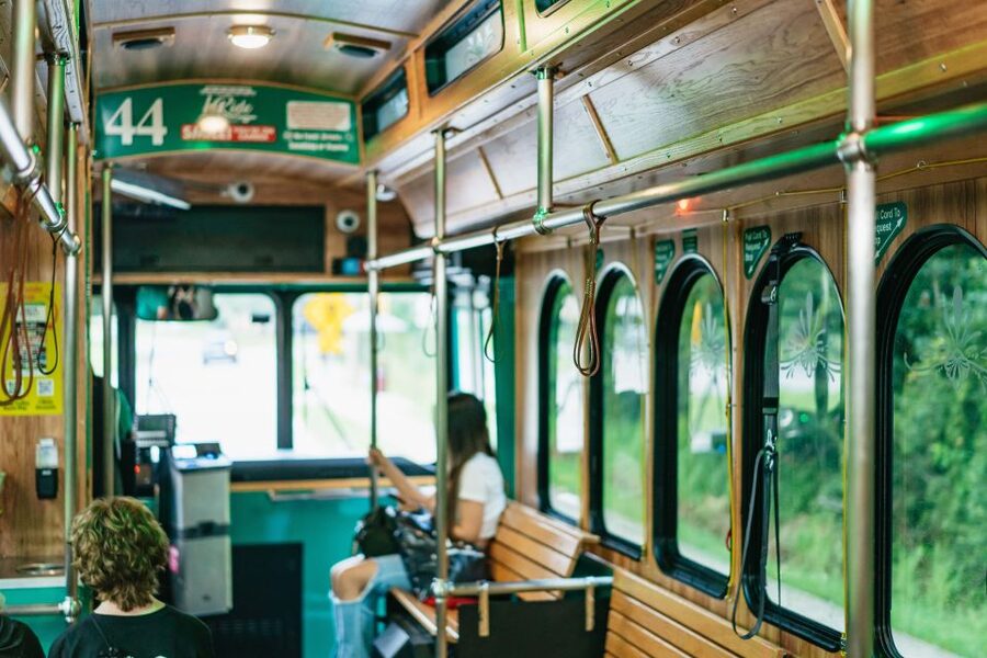 Orlando: I-Ride Trolley Hop-on Hop-off Pass - SeaWorld, Aquatica, and the southern Red Line