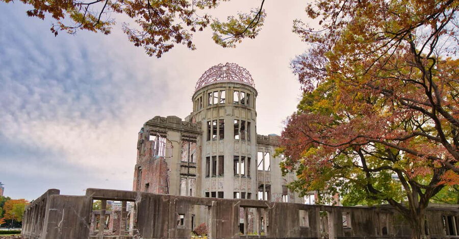 Osaka/Kyoto: Hiroshima Miyajima Bus Tour & Shinkansen Ticket - Key points at a glance