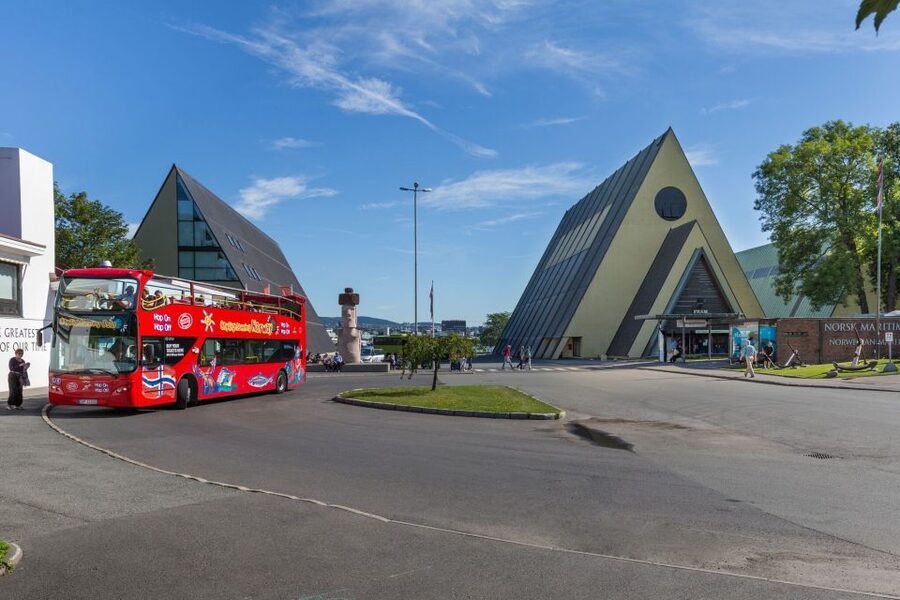 Oslo: City Sightseeing Hop-On Hop-Off Bus Tour - Timing, queues, and the real value of the ticket
