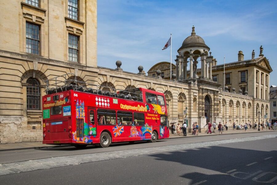 Oxford: City Sightseeing Hop-On Hop-Off Bus Tour - Why the bus works well in Oxford