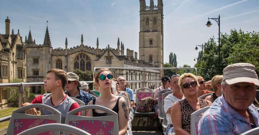 Oxford: City Sightseeing Hop-On Hop-Off Bus Tour - Westgate, Speedwell Street, and Christ Church