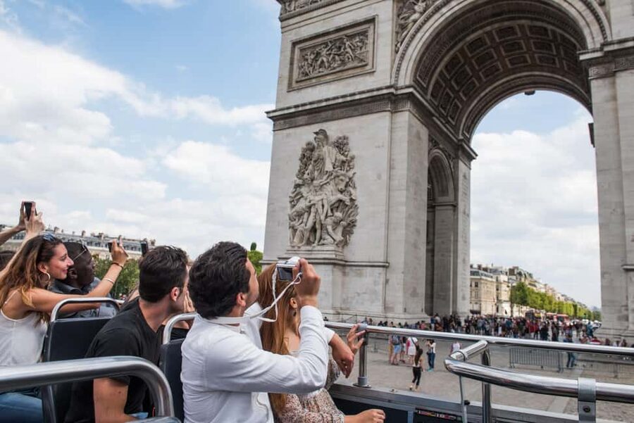 Paris: Arc de Triomphe Ticket & Big Bus Hop-on Hop-off Tour - The Bus Route: From the Louvre to the Eiffel Tower