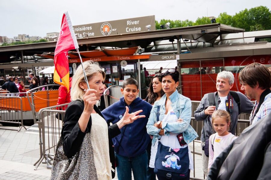 Paris: Audio-Guided Bus Tour & Seine River Cruise - FAQ