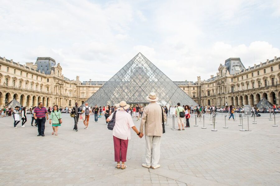 Paris: Big Bus Hop-on Hop-off Tour & Panoramic Night Tour - A practical way to see Paris on your first day