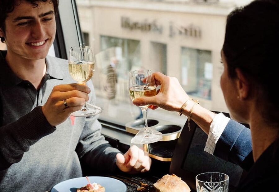 Paris Bus Toqué St Germain 3-Course Dinner w/ Champagne - What the two-hour route can and cannot do