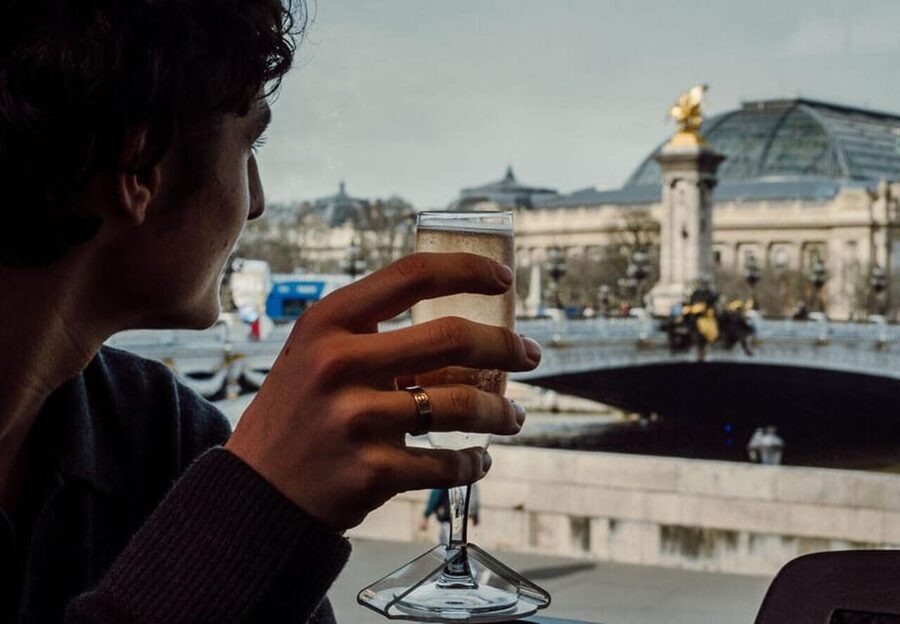 Paris Bus Toqué St Germain 3-Course Dinner w/ Champagne - Who gets the most from this experience