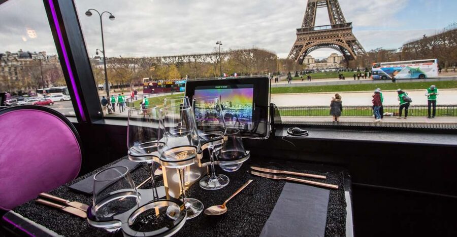 Paris: Champs Elysées Bus Toqué w/Lunch & Glass of Champagne - A Paris lunch above the traffic