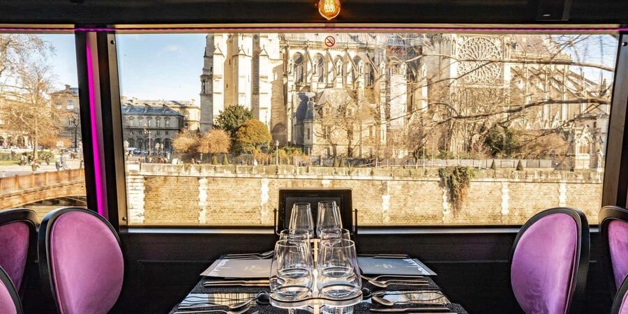Paris: Champs Elysées Bus Toqué w/Lunch & Glass of Champagne - Who should book Bus Toqué?