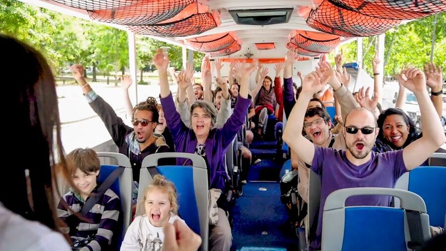 Paris: City and River Seine Tour on an Amphibious Bus - The royal route beyond central Paris