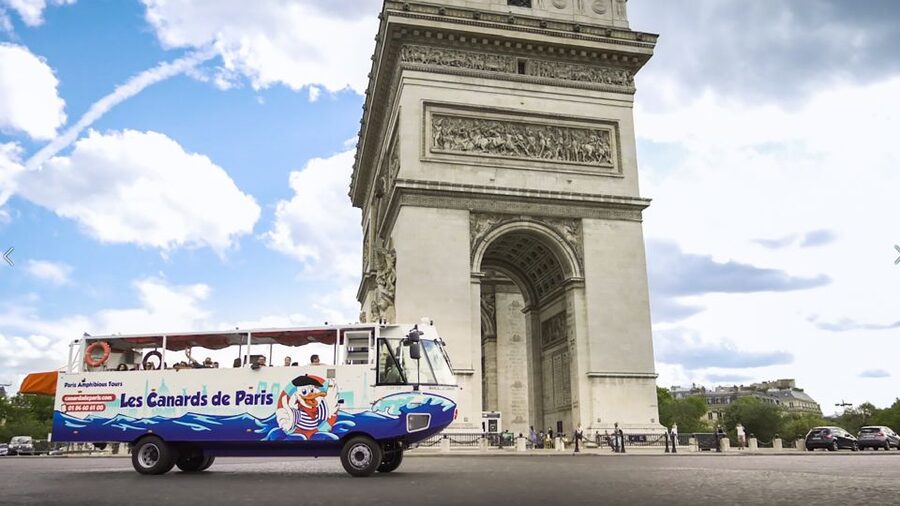 Paris: City and River Seine Tour on an Amphibious Bus - What the ride feels like in practice