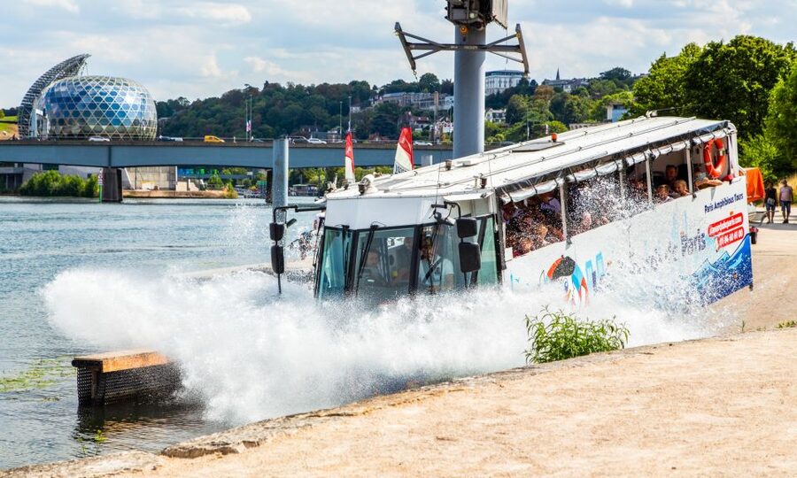 Paris: City and River Seine Tour on an Amphibious Bus - FAQ