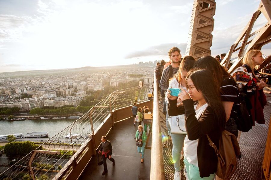 Paris: City Tour by Bus with Eiffel Tower & Optional Summit - Who will enjoy this tour most?