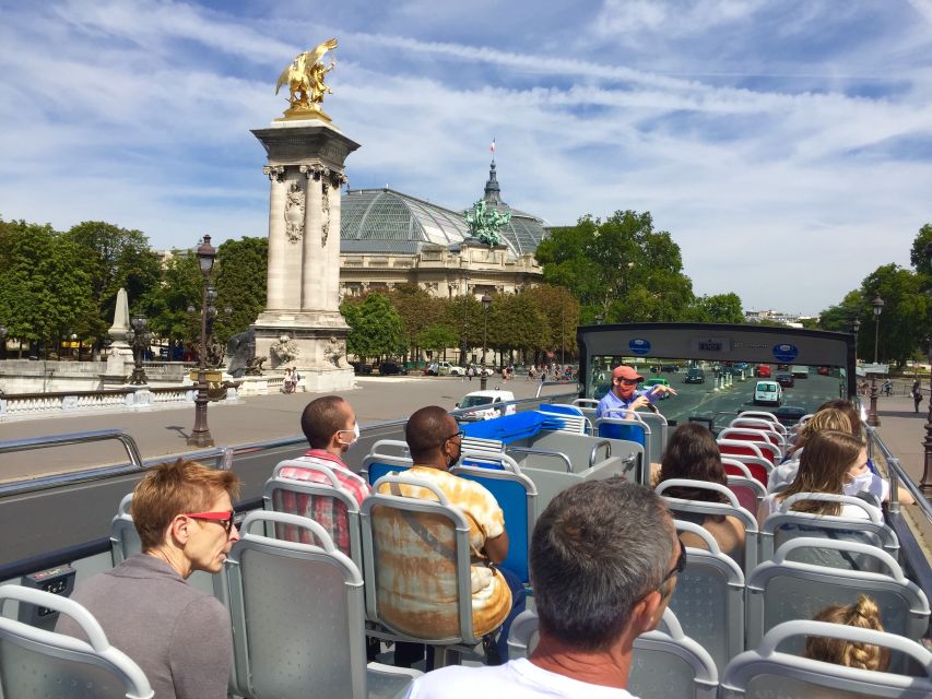 Paris: Discovery Hop-On Hop-Off and Paris by Night Tour - Pont Alexandre III and Les Invalides