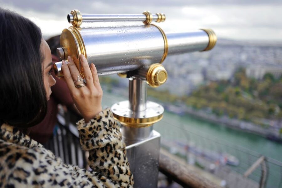 Paris: Eiffel Tower, Hop-On Hop-Off Bus, Seine River Cruise - The open-top bus route through central Paris