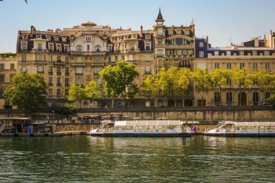Paris: Eiffel Tower, Hop-On Hop-Off Bus, Seine River Cruise - How the three parts fit together