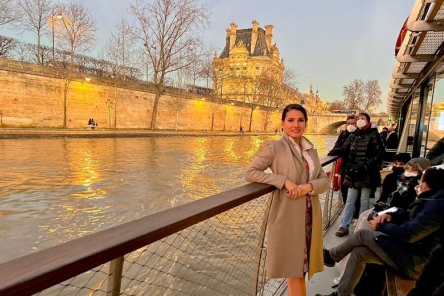 Paris: Eiffel Tower, Hop-On Hop-Off Bus, Seine River Cruise - What $152 gets you