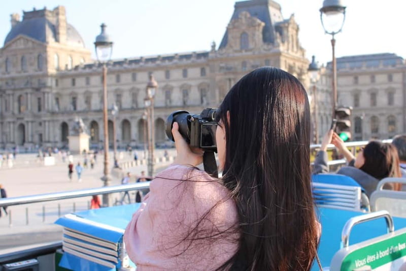 Paris: Hop-on with Emily walking tour and bus tour - Should you book the Emily and Tootbus combination?