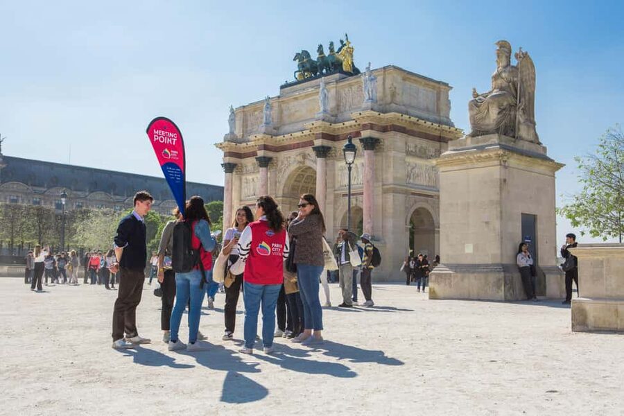 Paris: Louvre Museum Access with Host and Hop-On Hop-Off Bus - Ancient collections, palace foundations, and Egyptian art