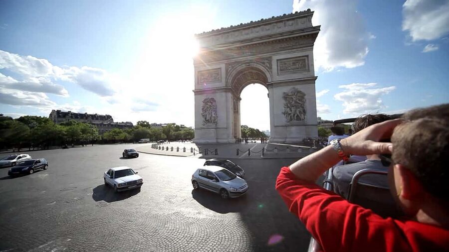 Paris: Openair Double Decker Bus Audio-Guided City Tour - Key points at a glance