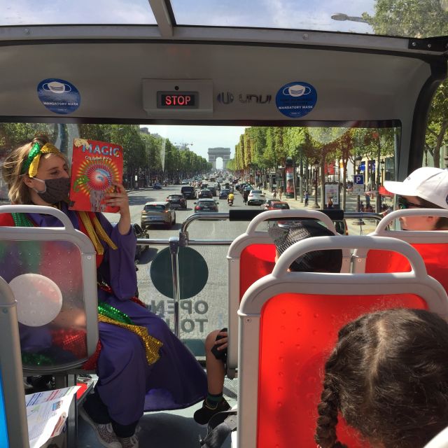 Paris: Tootbus Kids Bus Tour Experience - Trocadero Gardens and the Eiffel Tower