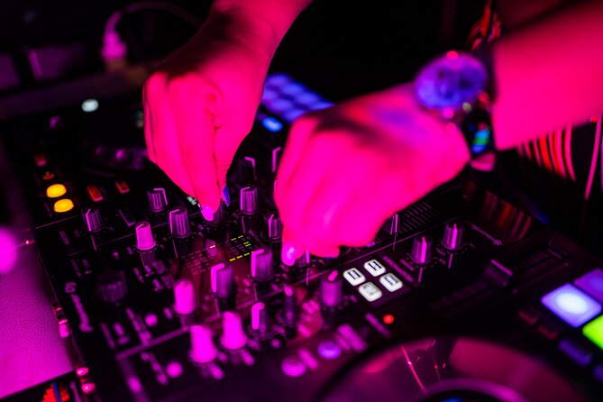 Party Bus Rental - Who gets the best value from $900?