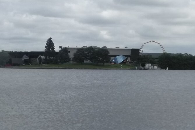 Personalised Sightseeing in Canberra, with John - Canberra’s national museums and galleries