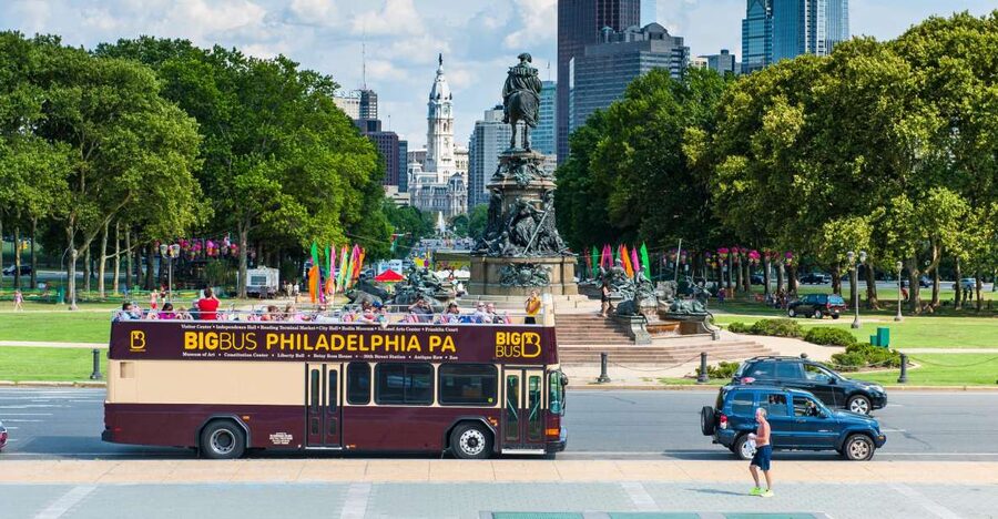 Philadelphia: Double-Decker Sightseeing Bus Tour - Independence Hall, Betsy Ross, and the founding city
