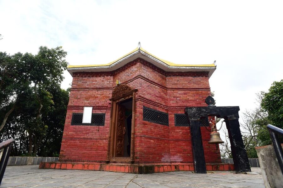 Pokhara Sightseeing By Bus - Day Trip - Mahendra Cave, an enclosed change of scene