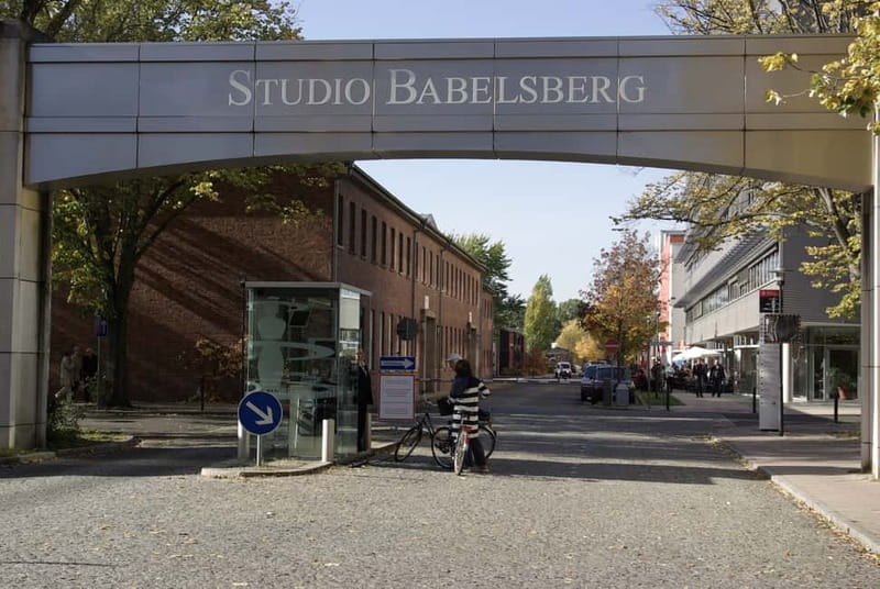 Potsdam-Babelsberg: 5-Hour-Tour "Film-History" by VW-Bus - Why this tour is different from a standard Berlin sightseeing drive
