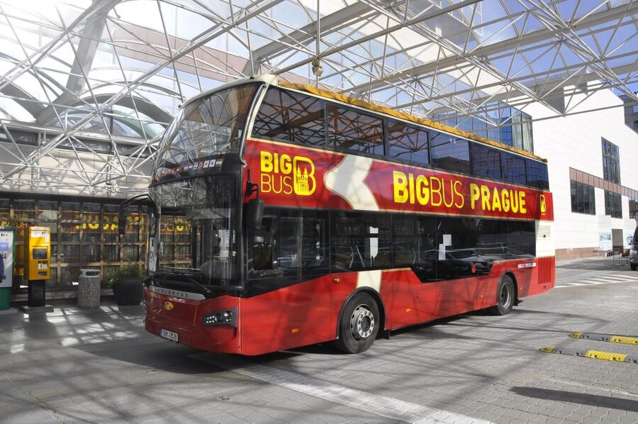 Prague: Big Bus Hop-on Hop-off, Castle Tour and River Cruise - The red route from Prague Castle to Karlov