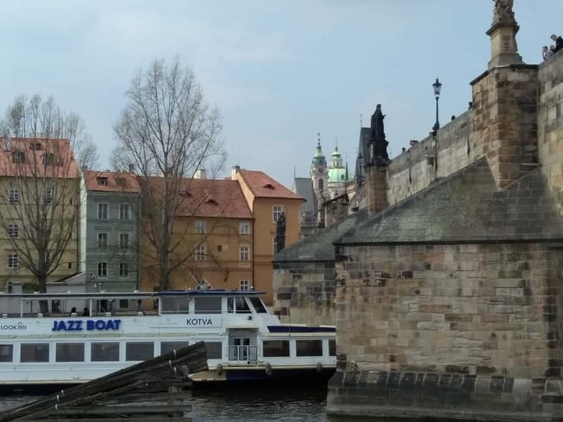 Prague: Bus and Boat Tour - Practical details before you book