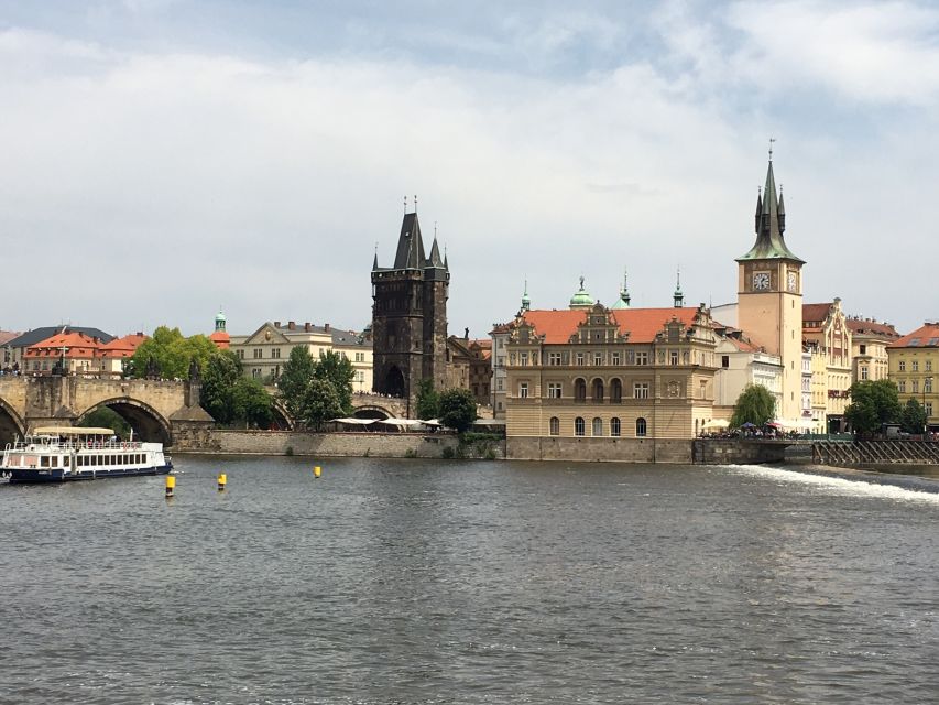 Prague City: 1-Hour Orientation Tour by Bus - Lesser Town and Prague’s Baroque Face