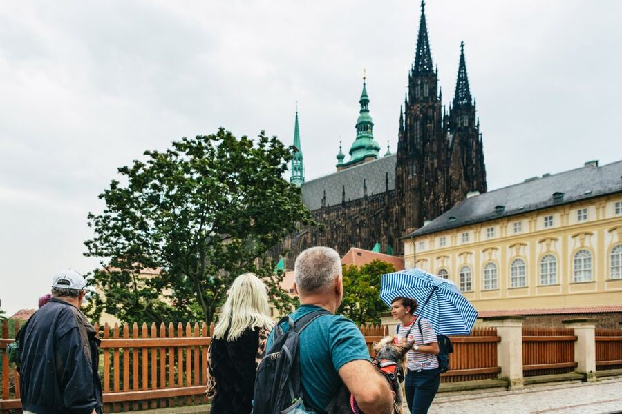 Prague: City Highlights By Bus, Boat, and on Foot - How much does $27 get you?