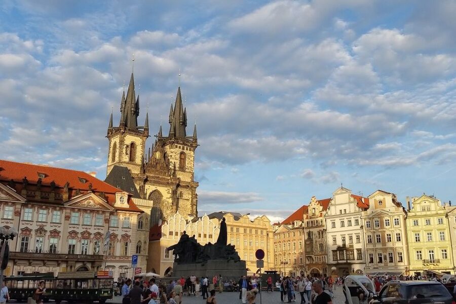 Prague: Historic City Center Bus Tour with Top Sights - A fast orientation from Old Town Square