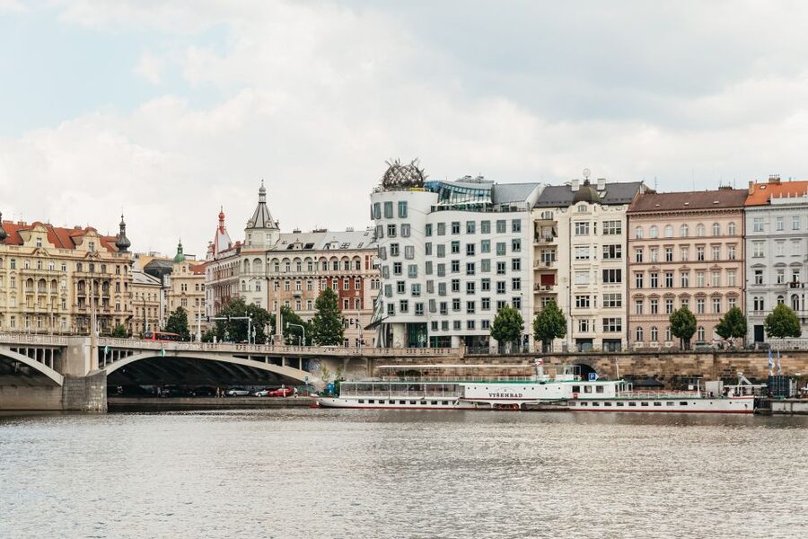 Prague: Vltava River Lunch Cruise in an Open-Top Glass Boat - Who will enjoy this two-hour cruise most