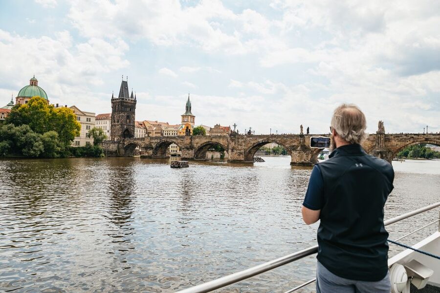 Prague: Vltava River Lunch Cruise in an Open-Top Glass Boat - A Czech aperitif and a buffet lunch