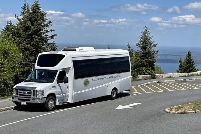 Premium Narrated Bus Tour of Bar Harbor and Acadia National Park (3.5 Hours) - A practical introduction to this Acadia bus tour