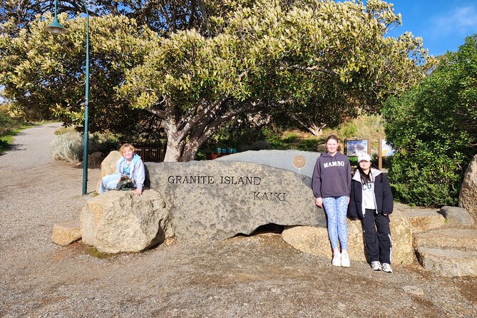 Premium Victor Harbor, Port Elliot and d'Arenberg Minibus Tour - Port Elliot’s bakery, shops, and short town walk