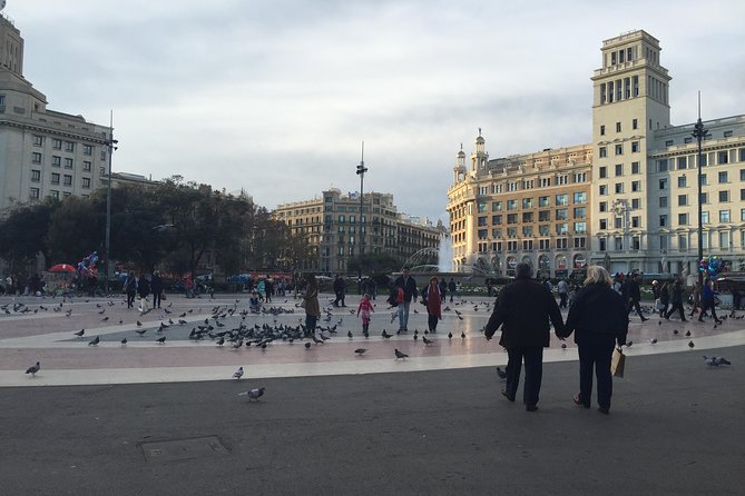 Private Customized Barcelona Tour by Mercedes VIP Bus and Personal Expert Guide - A quick look at the Olympic Stadium