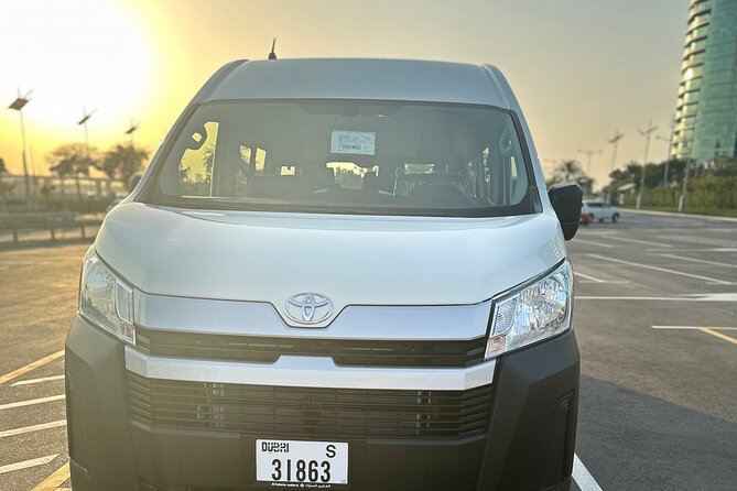 Private Mini Bus Rental With Driver In Dubai - A flexible route instead of fixed sightseeing stops