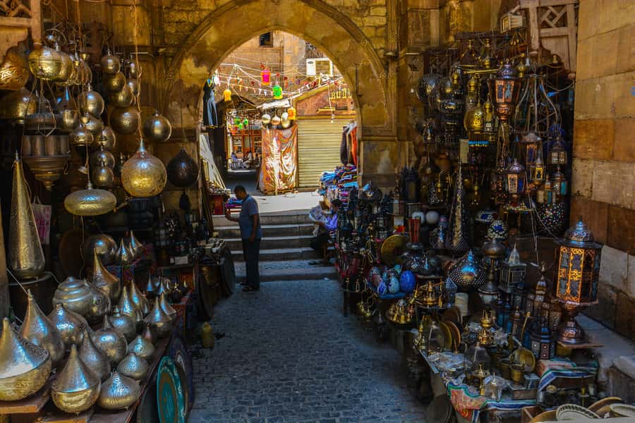 Private Overnight Tour to Cairo from Hurghada by Bus - Giza and the pyramids: the main event