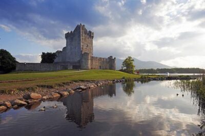 Private Ring of Kerry Highlights Tour from Cork, Car or Minibus