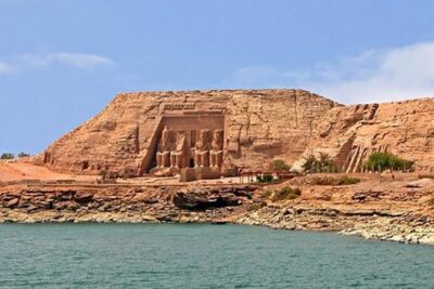 Private Tour: Abu Simbel by Minibus from Aswan