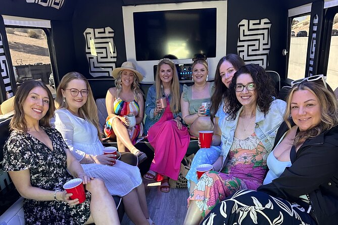 Private Vineyard Tour in Party Bus (4 Vineyards), Includes Lunch - Oak Creek Vineyards adds a relaxed, family-friendly stop