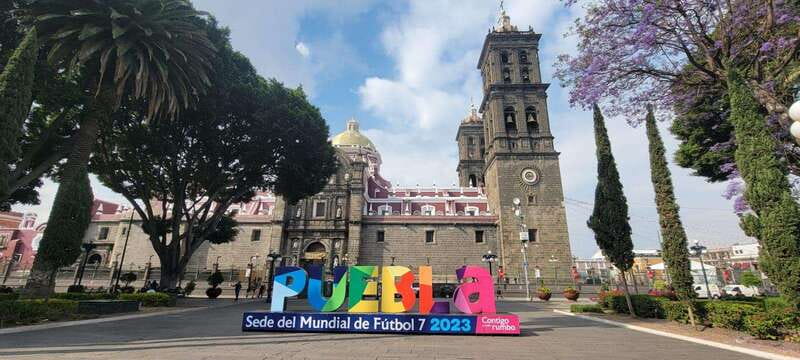 Puebla: Hop-On Hop-Off Bus Tour with Audio Guide - Analco, the tunnels, and the fort route